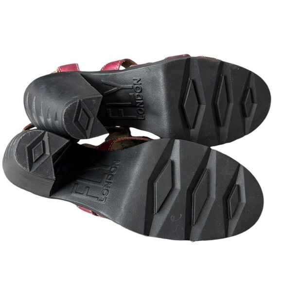 Unique Women's Red Strappy Heeled Sandals 40/9 (8.5) - Picture 5 of 8